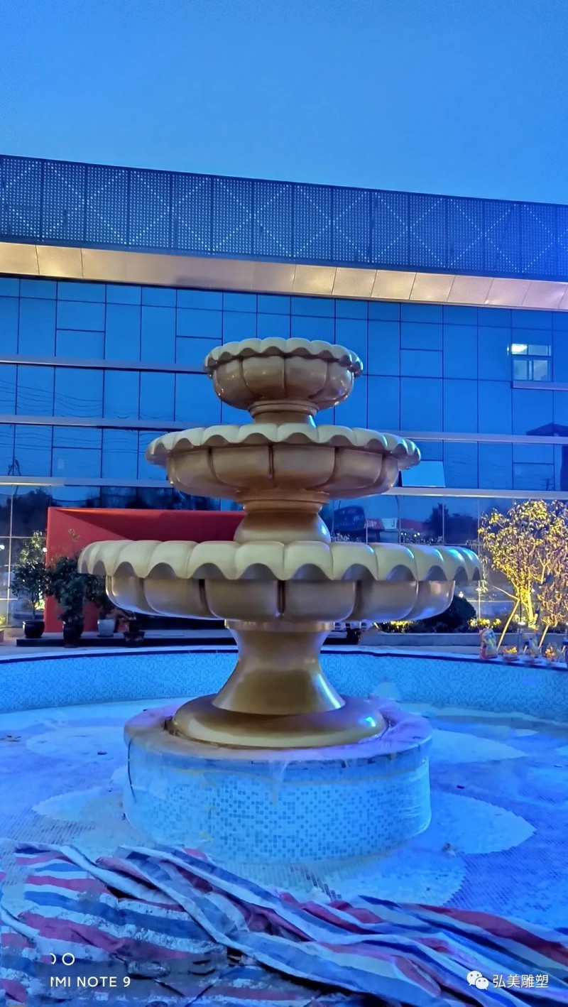 金色跌水喷泉雕塑7
